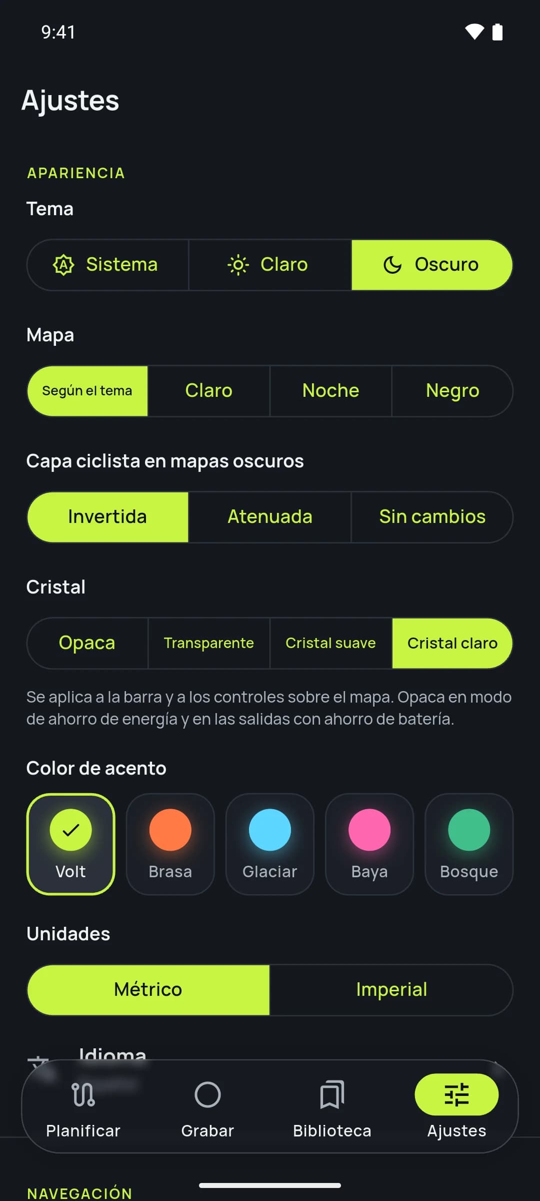 Ajustes: la sección de apariencia con el selector claro, oscuro y sistema y los cinco colores de acento. Con el tema oscuro de la app.